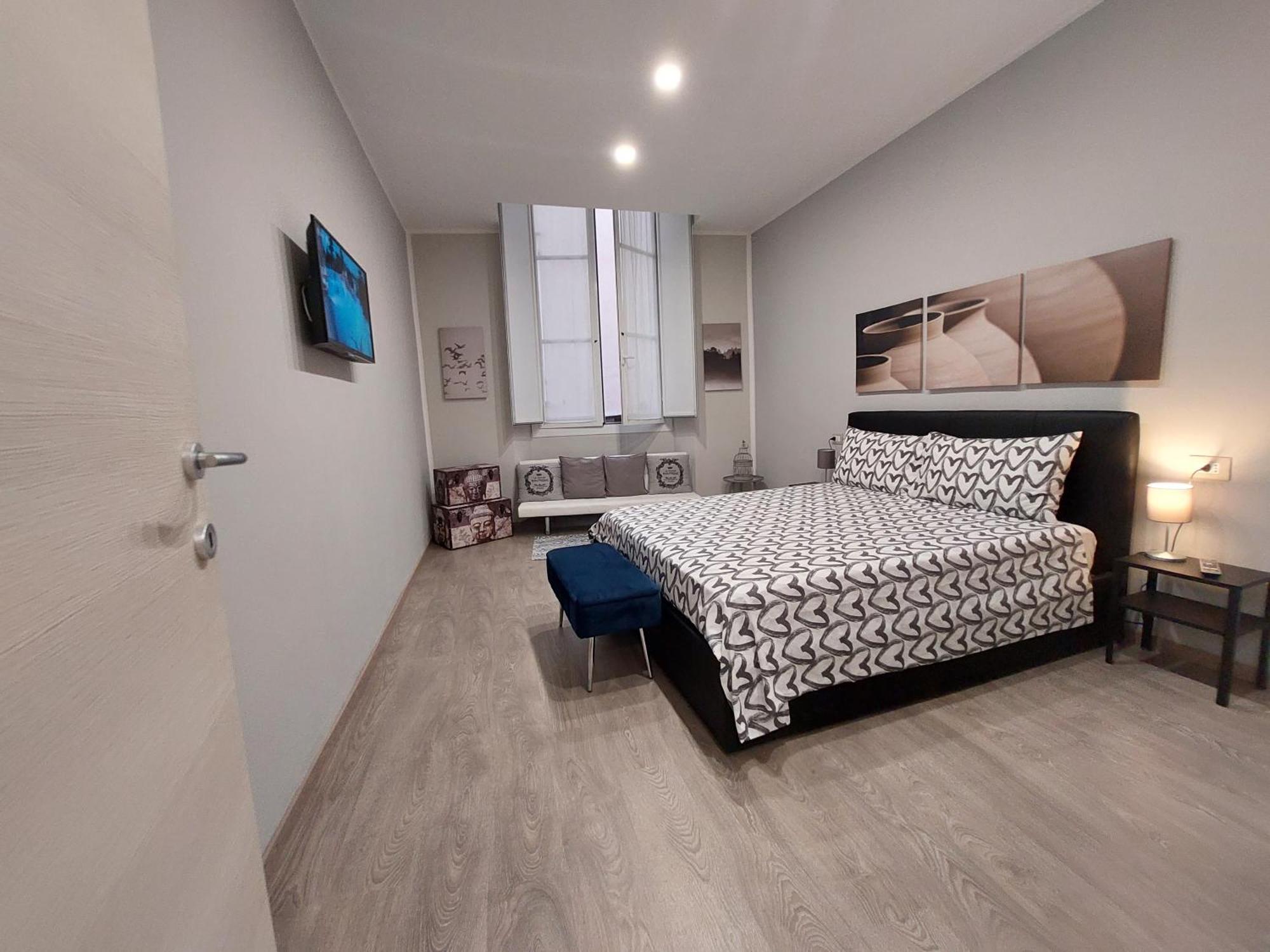 Appartamento Piazzetta La Maddalena Σαβόνα Εξωτερικό φωτογραφία